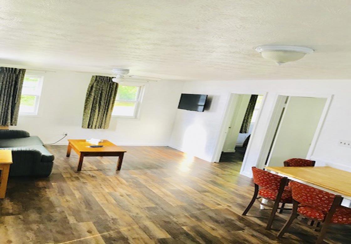 Exit 5 Resort & Condominium Saco Exterior photo